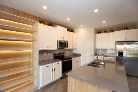 Casa en venta en Winter Garden, Florida, 5 dormitorios, 304.25 m2 № 1906381 - foto 14