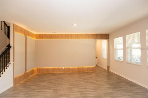Casa en venta en Winter Garden, Florida, 5 dormitorios, 304.25 m2 № 1906381 - foto 5