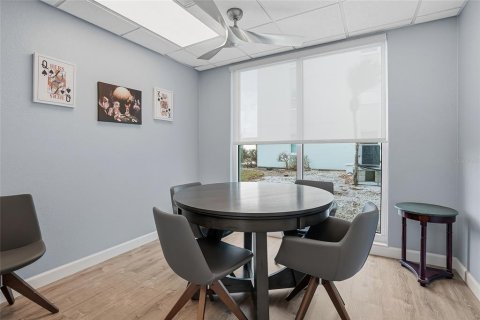 Condominio en venta en Saint Pete Beach, Florida, 2 dormitorios, 105.07 m2 № 2206244 - foto 25