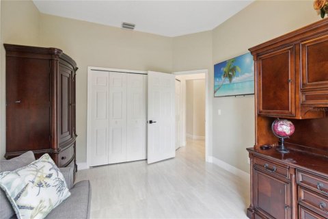House in Orlando, Florida 4 bedrooms, 227.33 sq.m. № 1741179 - photo 21