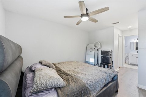 Copropriété à vendre à Saint Petersburg, Floride: 2 chambres, 95.5 m2 № 2101398 - photo 16