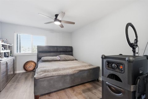 Copropriété à vendre à Saint Petersburg, Floride: 2 chambres, 95.5 m2 № 2101398 - photo 15