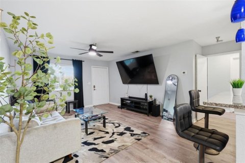 Copropriété à vendre à Saint Petersburg, Floride: 2 chambres, 95.5 m2 № 2101398 - photo 6