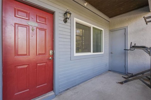 Copropriété à vendre à Saint Petersburg, Floride: 2 chambres, 95.5 m2 № 2101398 - photo 2