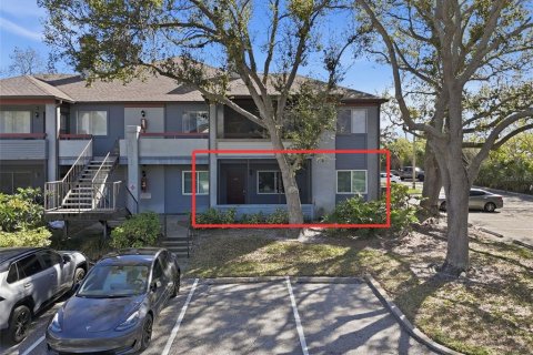 Condo à Saint Petersburg, Floride, 2 chambres № 2101398