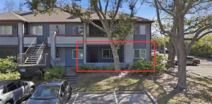 Condo à Saint Petersburg, Floride, 2 chambres № 2101398