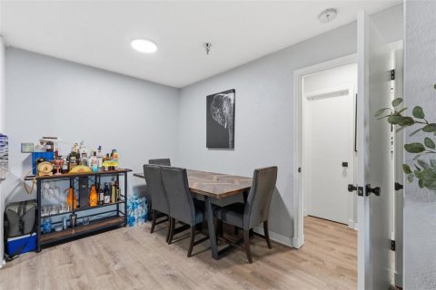 Copropriété à vendre à Saint Petersburg, Floride: 2 chambres, 95.5 m2 № 2101398 - photo 11