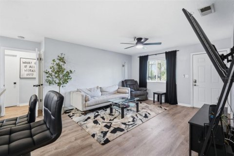 Copropriété à vendre à Saint Petersburg, Floride: 2 chambres, 95.5 m2 № 2101398 - photo 5