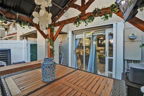 Casa en venta en Miramar, Florida, 2 dormitorios, 107.12 m2 № 2009264 - foto 23