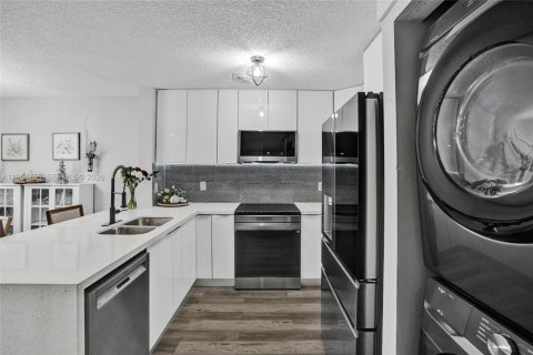 Casa en venta en Miramar, Florida, 2 dormitorios, 107.12 m2 № 2009264 - foto 6