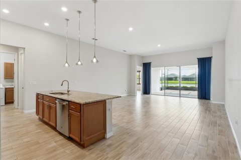 Casa en venta en Kissimmee, Florida, 3 dormitorios, 241.36 m2 № 1754464 - foto 4