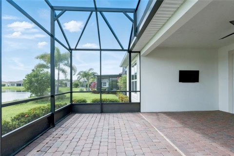 Casa en venta en Kissimmee, Florida, 3 dormitorios, 241.36 m2 № 1754464 - foto 26