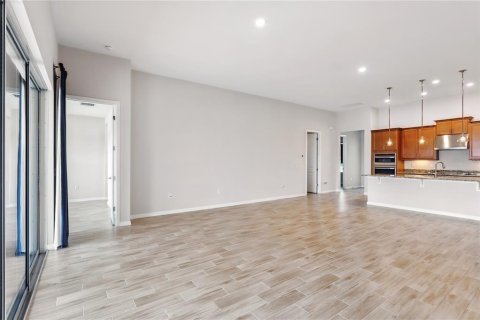 Casa en venta en Kissimmee, Florida, 3 dormitorios, 241.36 m2 № 1754464 - foto 7