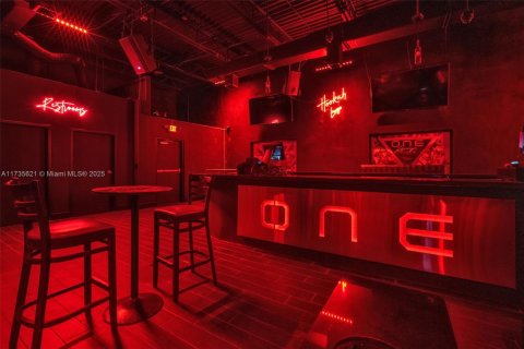 Купить коммерческую недвижимость в Майами, Флорида № 1985184 - фото 29