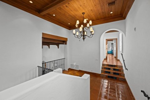 House in Palm Beach, Florida 6 bedrooms, 502.6 sq.m. № 2087710 - photo 20