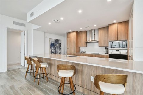 Condo in Tampa, Florida, 3 bedrooms  № 1786231 - photo 15