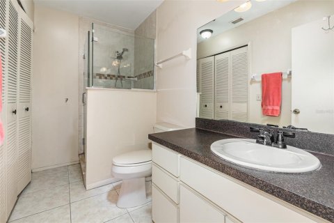 Duplex in Orlando, Florida 2 bedrooms, 95.04 sq.m. № 1828114 - photo 13