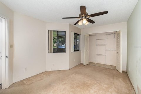 Duplex in Orlando, Florida 2 bedrooms, 95.04 sq.m. № 1828114 - photo 14