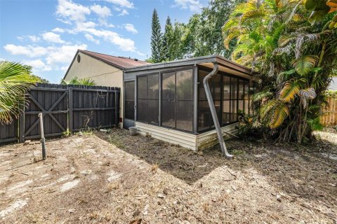 Duplex in Orlando, Florida 2 bedrooms, 95.04 sq.m. № 1828114 - photo 20