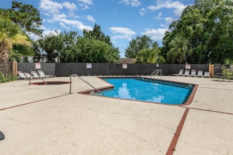 Duplex in Orlando, Florida 2 bedrooms, 95.04 sq.m. № 1828114 - photo 23