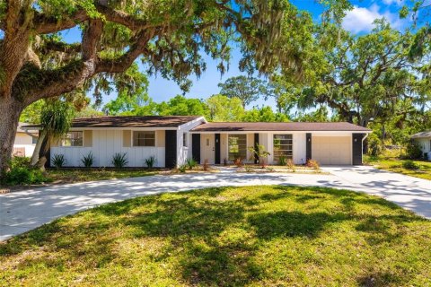 Casa en venta en Sarasota, Florida, 3 dormitorios, 176.51 m2 № 1620174 - foto 1