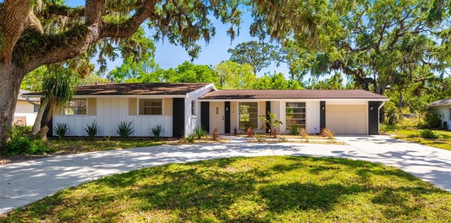 Casa en Sarasota, Florida 3 dormitorios, 176.51 m2 № 1620174