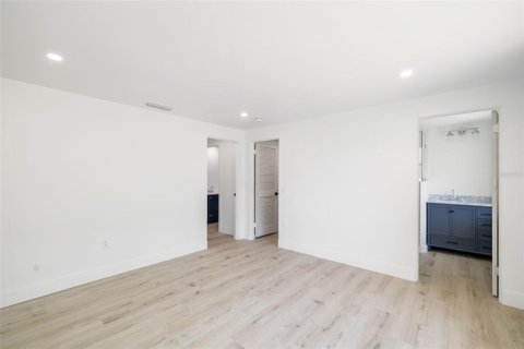 Casa en venta en Sarasota, Florida, 3 dormitorios, 176.51 m2 № 1620174 - foto 19