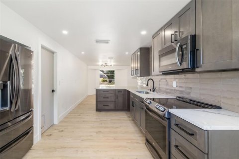 Casa en venta en Sarasota, Florida, 3 dormitorios, 176.51 m2 № 1620174 - foto 7