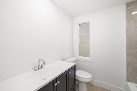 Casa en venta en Sarasota, Florida, 3 dormitorios, 176.51 m2 № 1620174 - foto 26