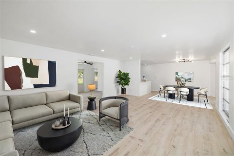 Casa en venta en Sarasota, Florida, 3 dormitorios, 176.51 m2 № 1620174 - foto 3