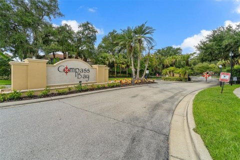 Touwnhouse à vendre à Kissimmee, Floride: 4 chambres, 173.91 m2 № 2334234 - photo 12