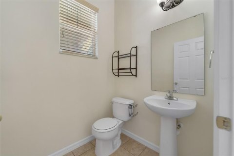 Touwnhouse à vendre à Kissimmee, Floride: 4 chambres, 173.91 m2 № 2334234 - photo 14