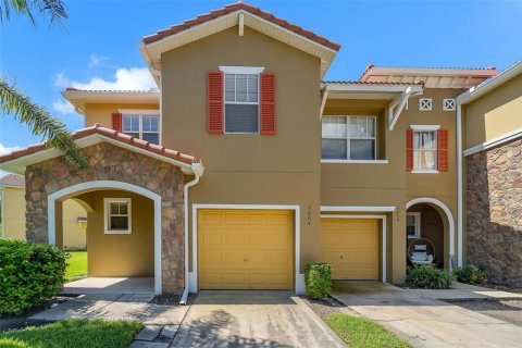 Touwnhouse à vendre à Kissimmee, Floride: 4 chambres, 173.91 m2 № 2334234 - photo 2
