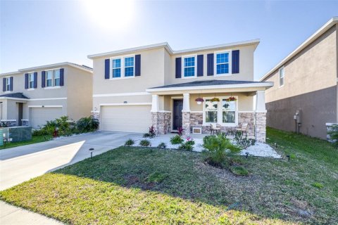 House in Wesley Chapel, Florida 4 bedrooms, 307.79 sq.m. № 1546661 - photo 8