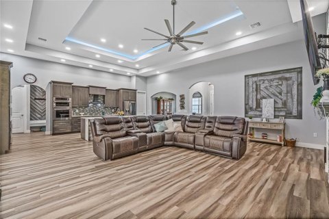 Villa ou maison à vendre à Bushnell, Floride: 4 chambres, 316.15 m2 № 974977 - photo 8