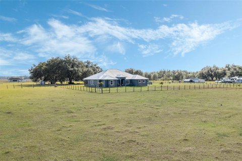 Villa ou maison à vendre à Bushnell, Floride: 4 chambres, 316.15 m2 № 974977 - photo 5