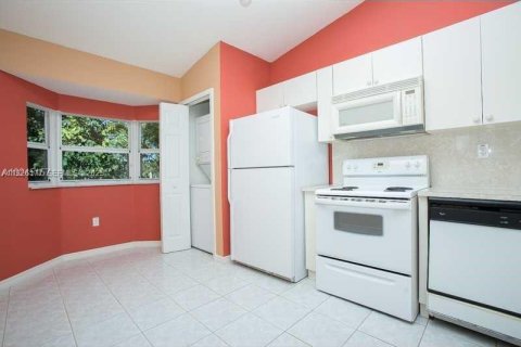 Condominio en alquiler en Homestead, Florida, 2 dormitorios, 75.72 m2 № 1984693 - foto 6