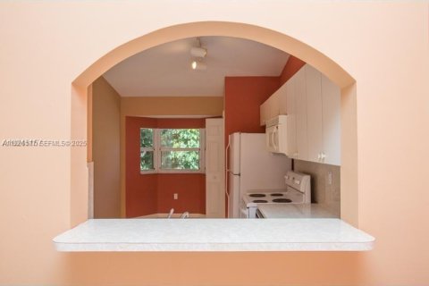 Condominio en alquiler en Homestead, Florida, 2 dormitorios, 75.72 m2 № 1984693 - foto 4