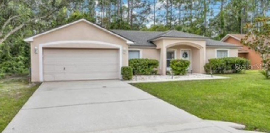 Villa ou maison à Palm Coast, Floride 4 chambres, 167.69 m2 № 2287802