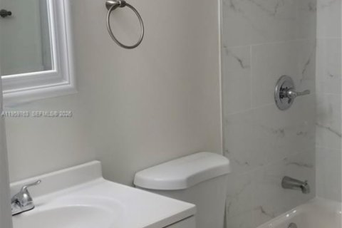 Снять в аренду кондоминиум в Майами, Флорида 3 спальни, 109.07м2, № 2020190 - фото 4