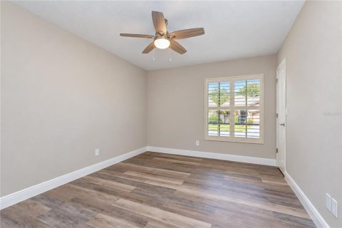 Casa en venta en Tampa, Florida, 3 dormitorios, 125.05 m2 № 2384164 - foto 13