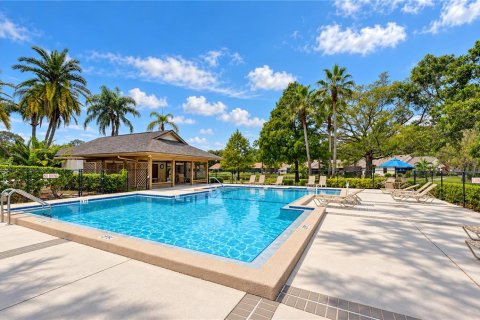 Casa en venta en Tampa, Florida, 3 dormitorios, 125.05 m2 № 2384164 - foto 22