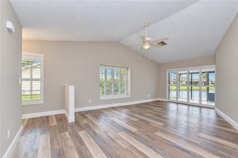Casa en venta en Tampa, Florida, 3 dormitorios, 125.05 m2 № 2384164 - foto 3