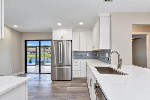 Casa en venta en Tampa, Florida, 3 dormitorios, 125.05 m2 № 2384164 - foto 8