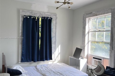 Condo in Miami Beach, Florida, 2 bedrooms  № 1860594 - photo 6