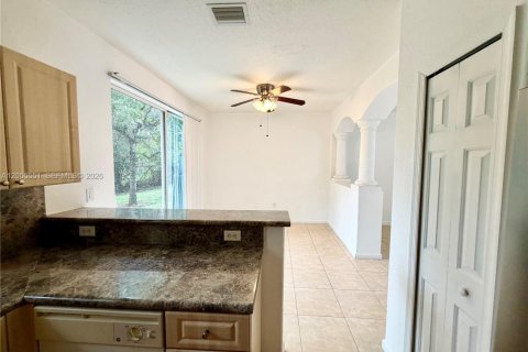 Touwnhouse à louer à Homestead, Floride: 3 chambres, 120.96 m2 № 2172771 - photo 13