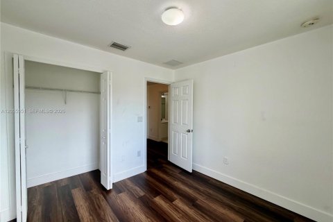 Touwnhouse à louer à Homestead, Floride: 3 chambres, 120.96 m2 № 2172771 - photo 28