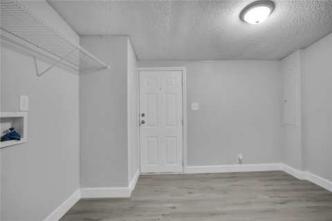 Appartement à louer à Thonotosassa, Floride: 3 chambres, 166.48 m2 № 1821029 - photo 9