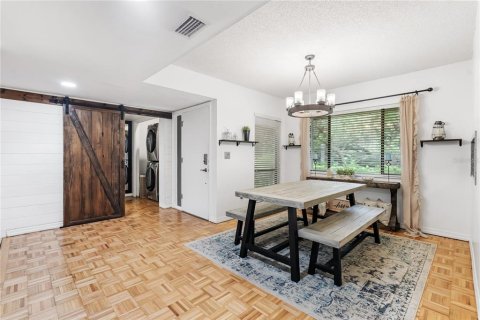 Touwnhouse à vendre à Palm Harbor, Floride: 3 chambres, 186.18 m2 № 1360923 - photo 9
