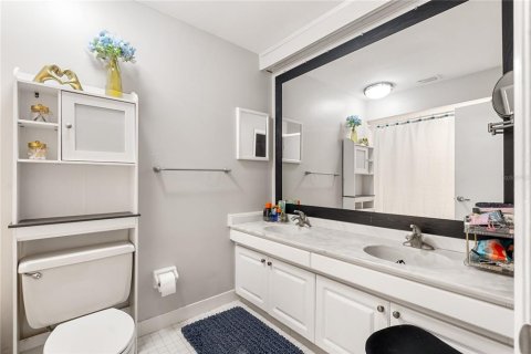 Touwnhouse à vendre à Palm Harbor, Floride: 3 chambres, 186.18 m2 № 1360923 - photo 25